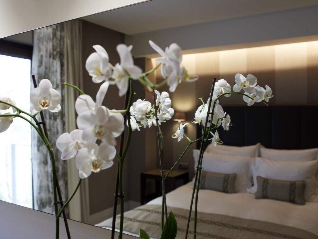 The Y Hotel Ateny Zewnętrze zdjęcie