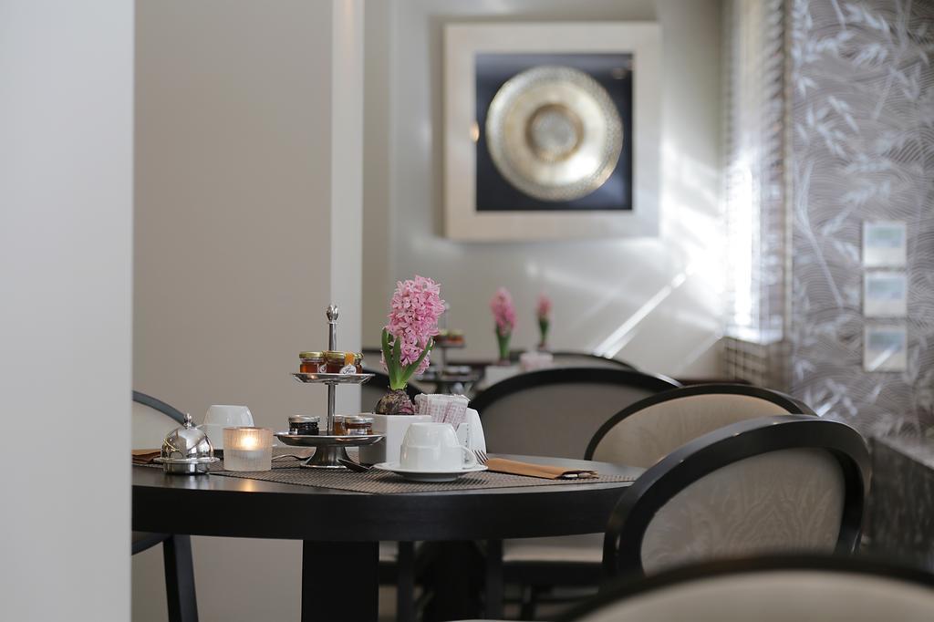 The Y Hotel Ateny Zewnętrze zdjęcie