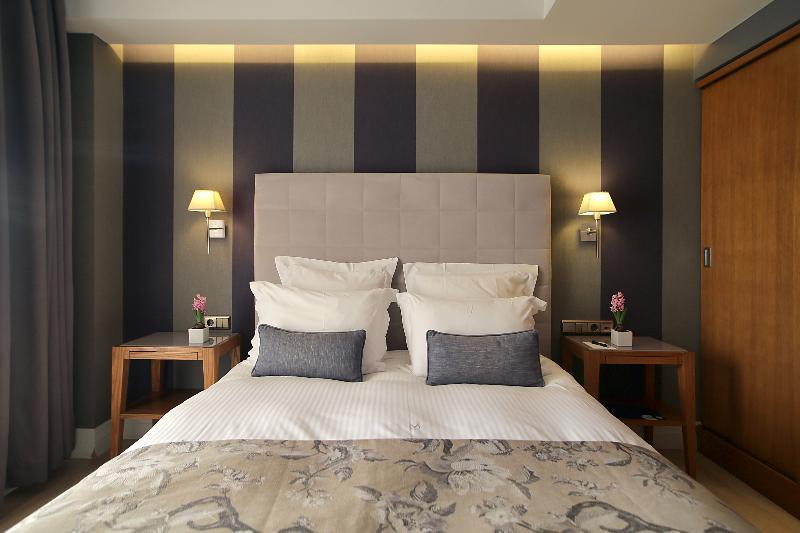 The Y Hotel Ateny Zewnętrze zdjęcie